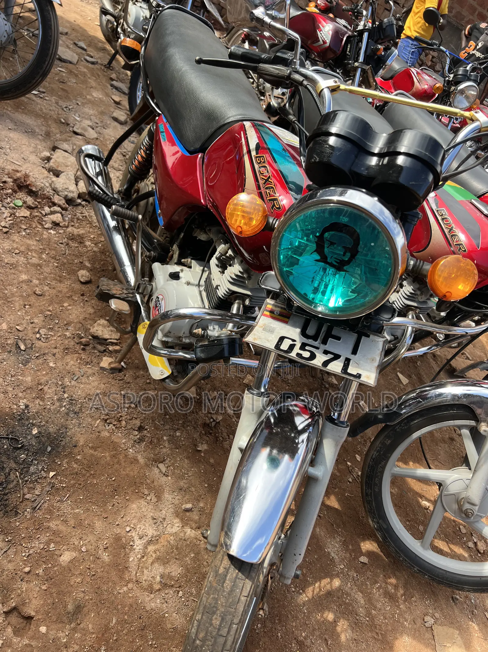 Bajaj Boxer 100 2022 Red