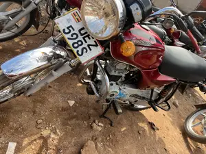 Bajaj Boxer 100 2021 Red