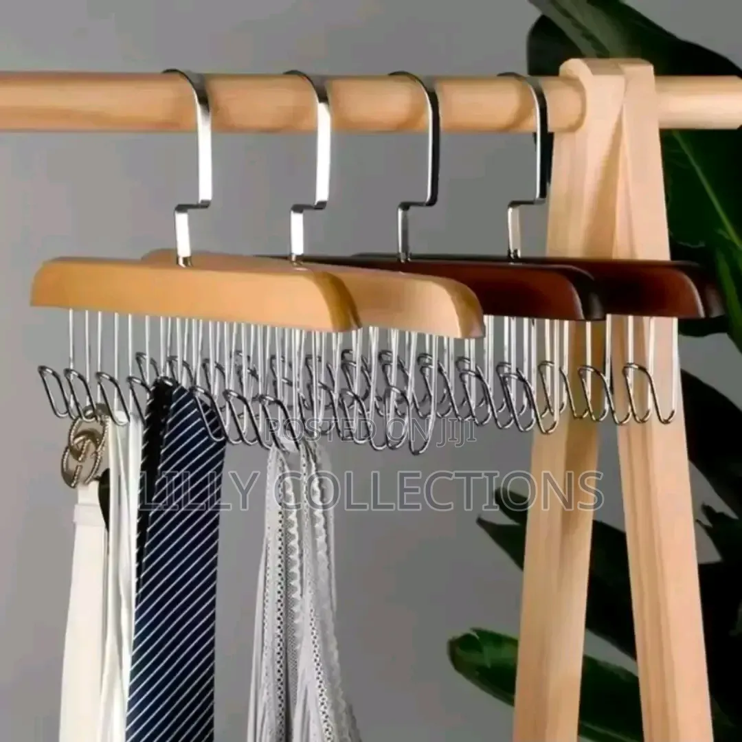 8 Hook Plank Wooden Hanger