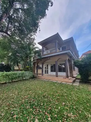4bdrm Duplex in Buziga, Central Division for rent