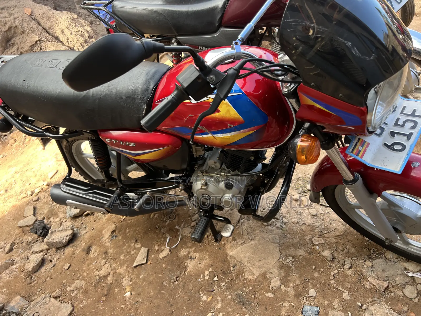 Bajaj CT 125X 2023 Red