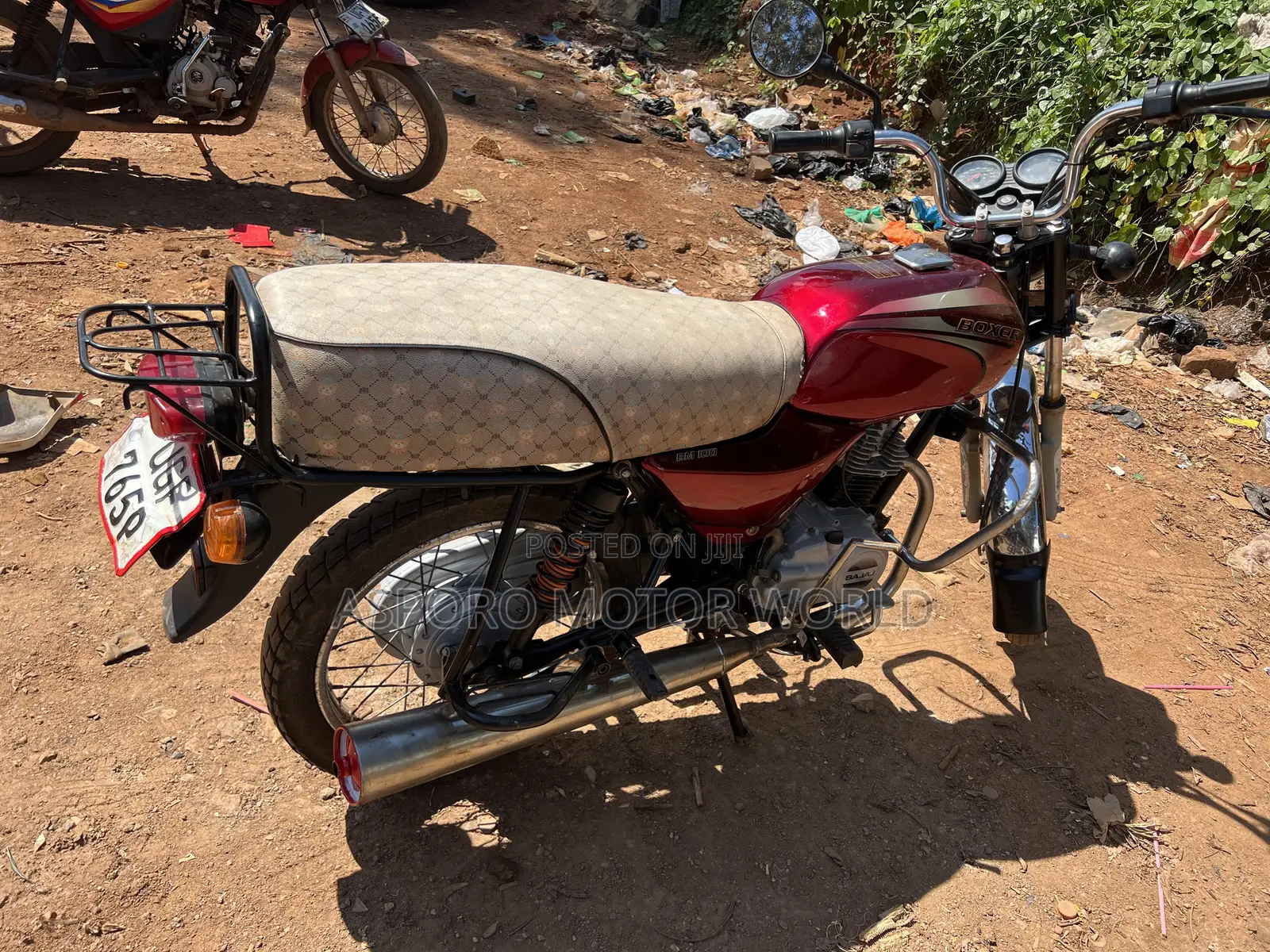 Bajaj Boxer 100 2024 Red