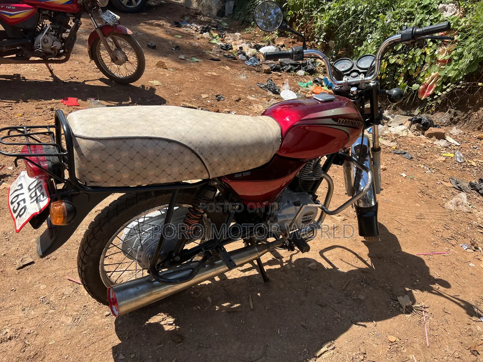 Bajaj Boxer 100 2024 Red