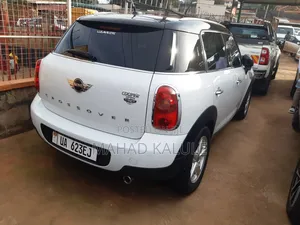 Mini Cooper 2013 White