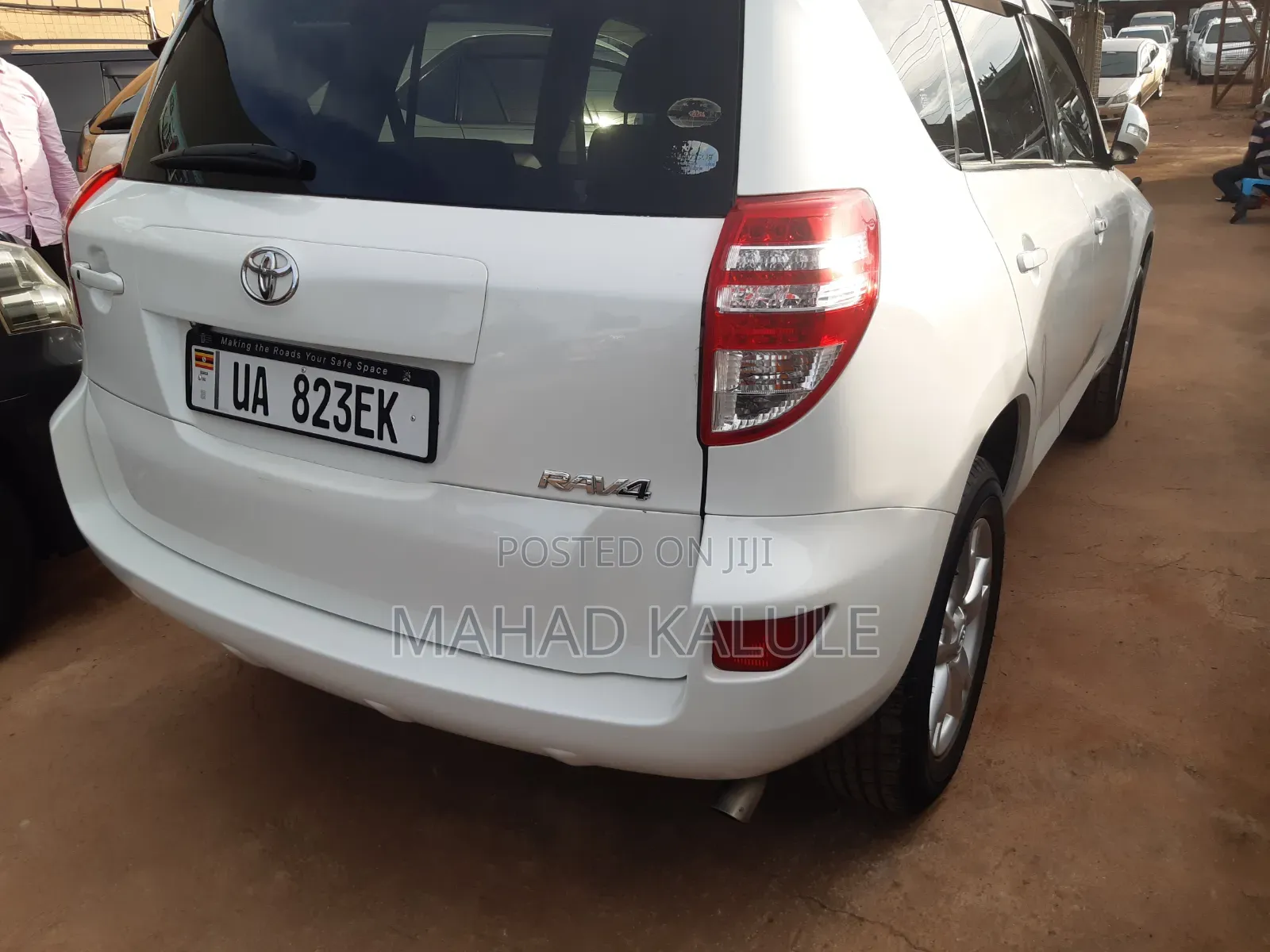 Toyota RAV4 2010 White