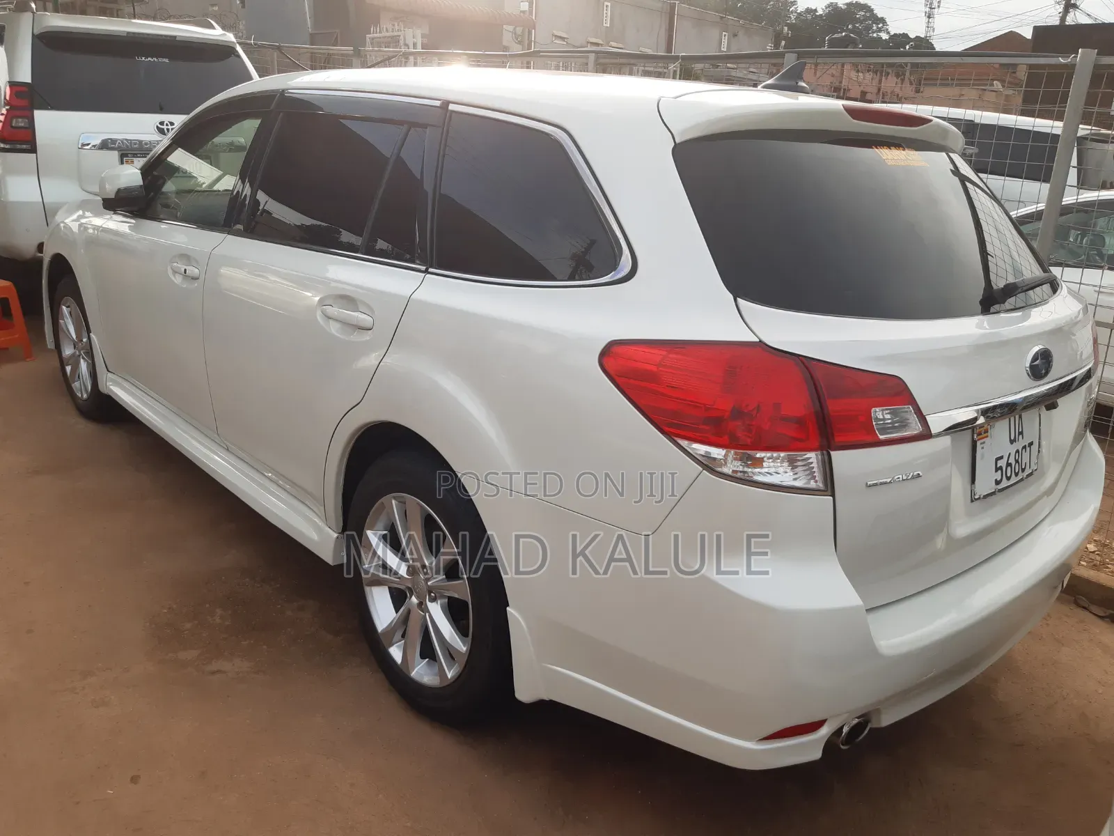 Subaru Outback 2011 White