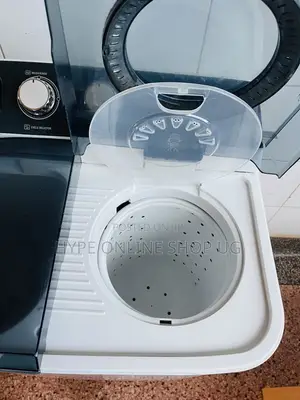Imported Used Hisense Washing Machine,10kg’S