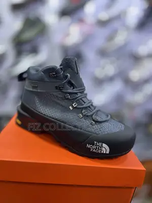 Northface Granite Trek Gray-Black