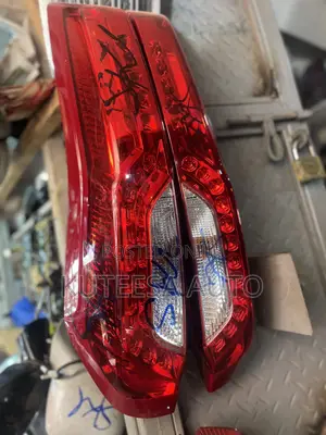 Nissan Xtrail Rear Lights (2012)