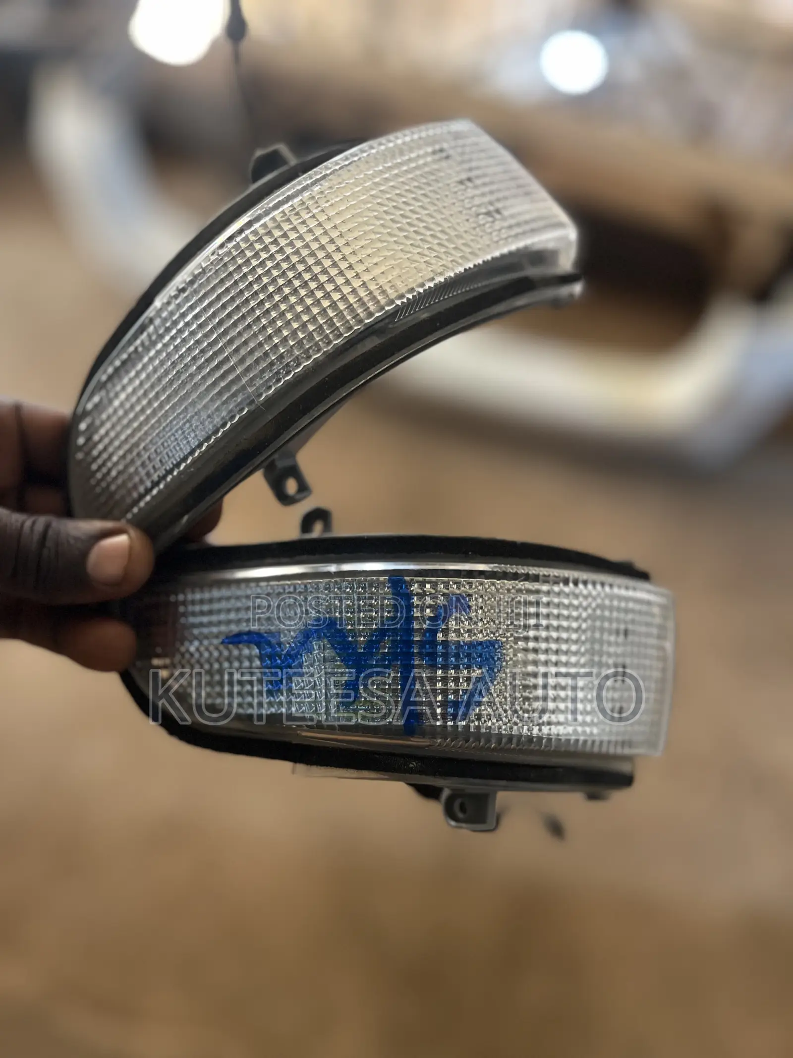 Harrier Kawundo 2010 Side Mirror Indicator Replacement