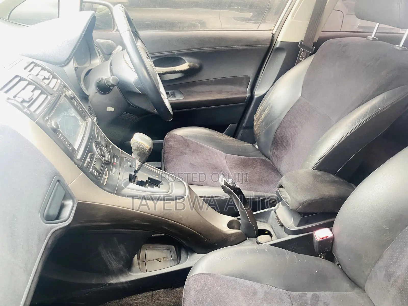 Toyota Blade 2008 Silver