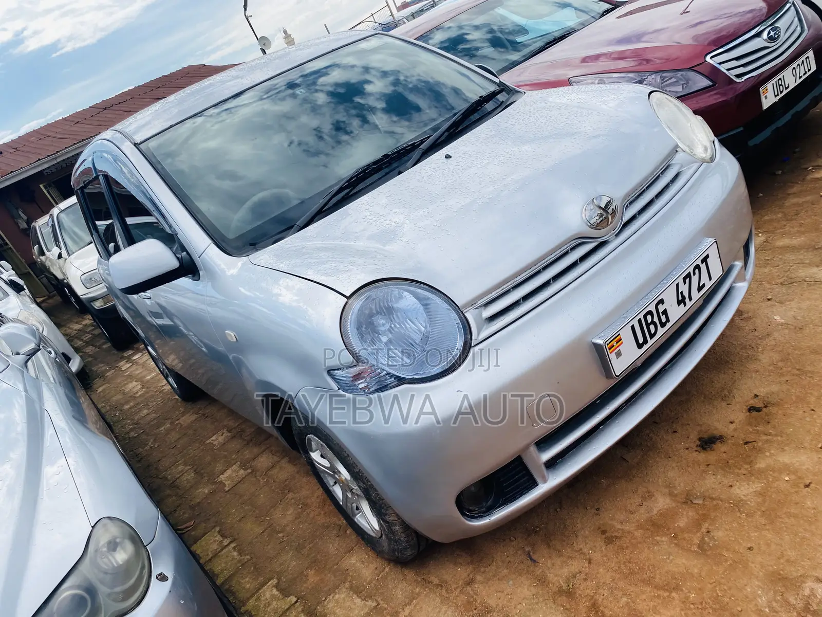 Toyota Sienta 2006 Silver