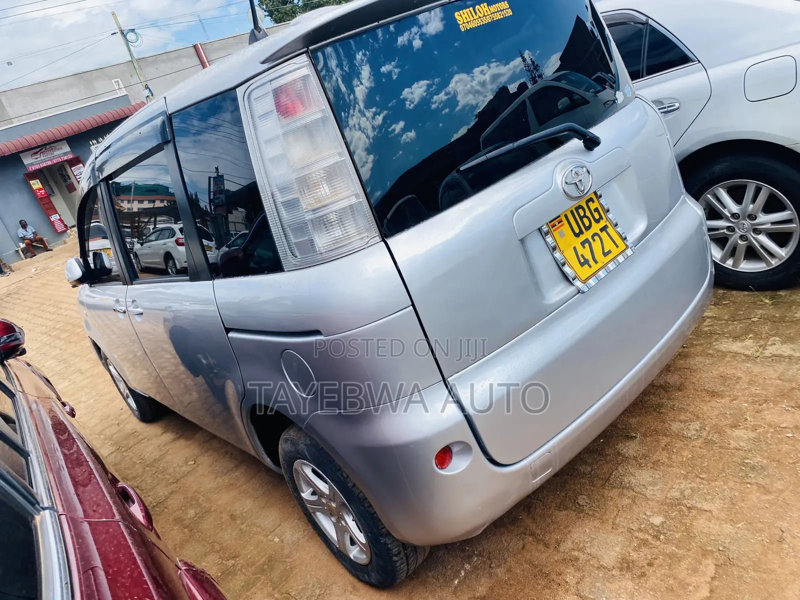 Toyota Sienta 2006 Silver