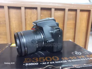 Nikon D3500