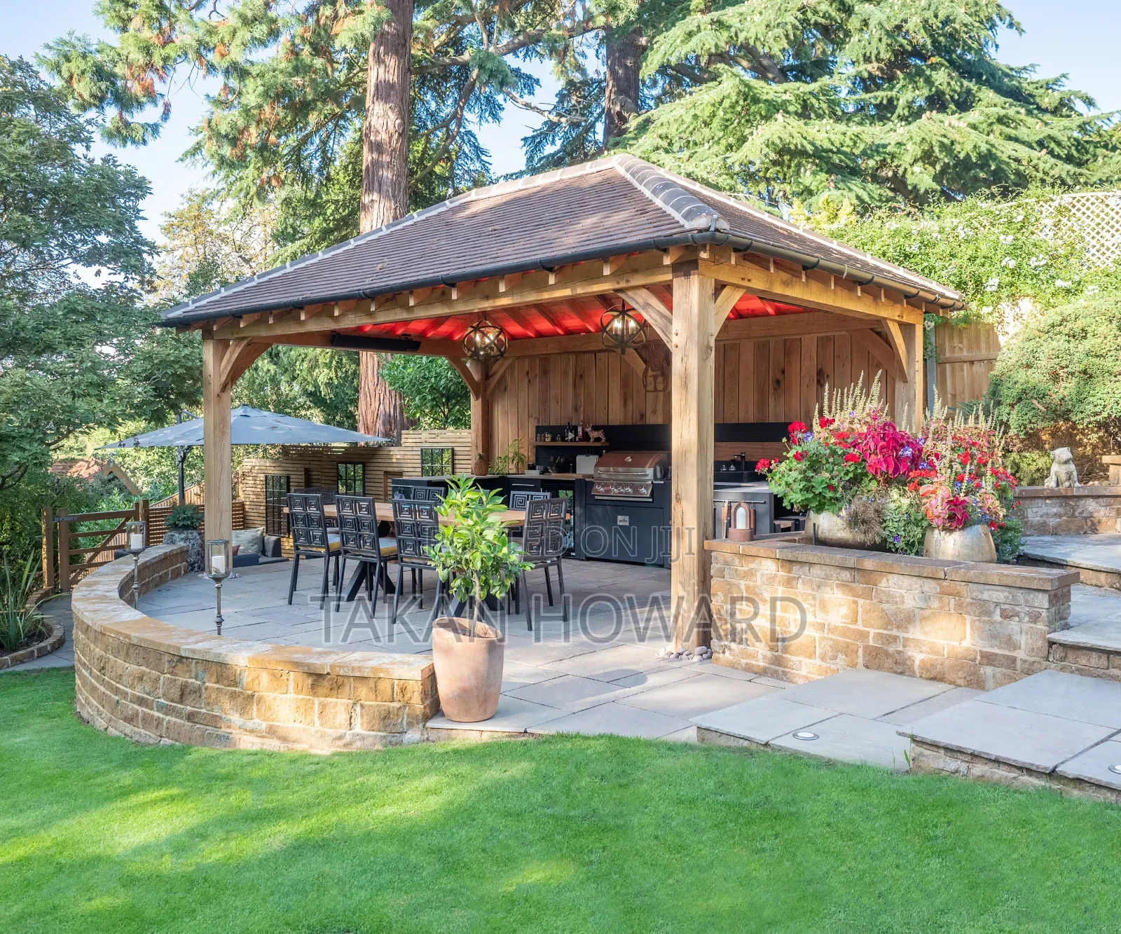 Timber/Prefabricated Wood Pergolas Professionals.