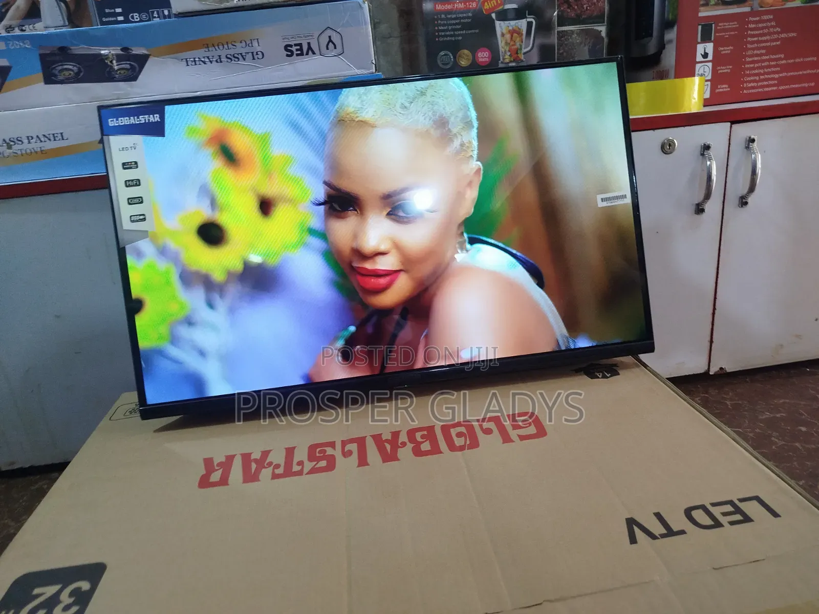 32 Global Star Smart Digital Flat Screen Flameless