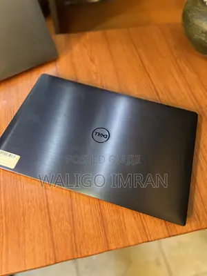 Laptop Dell Latitude 5530 16GB Intel Core Ultra 9 SSD 256GB