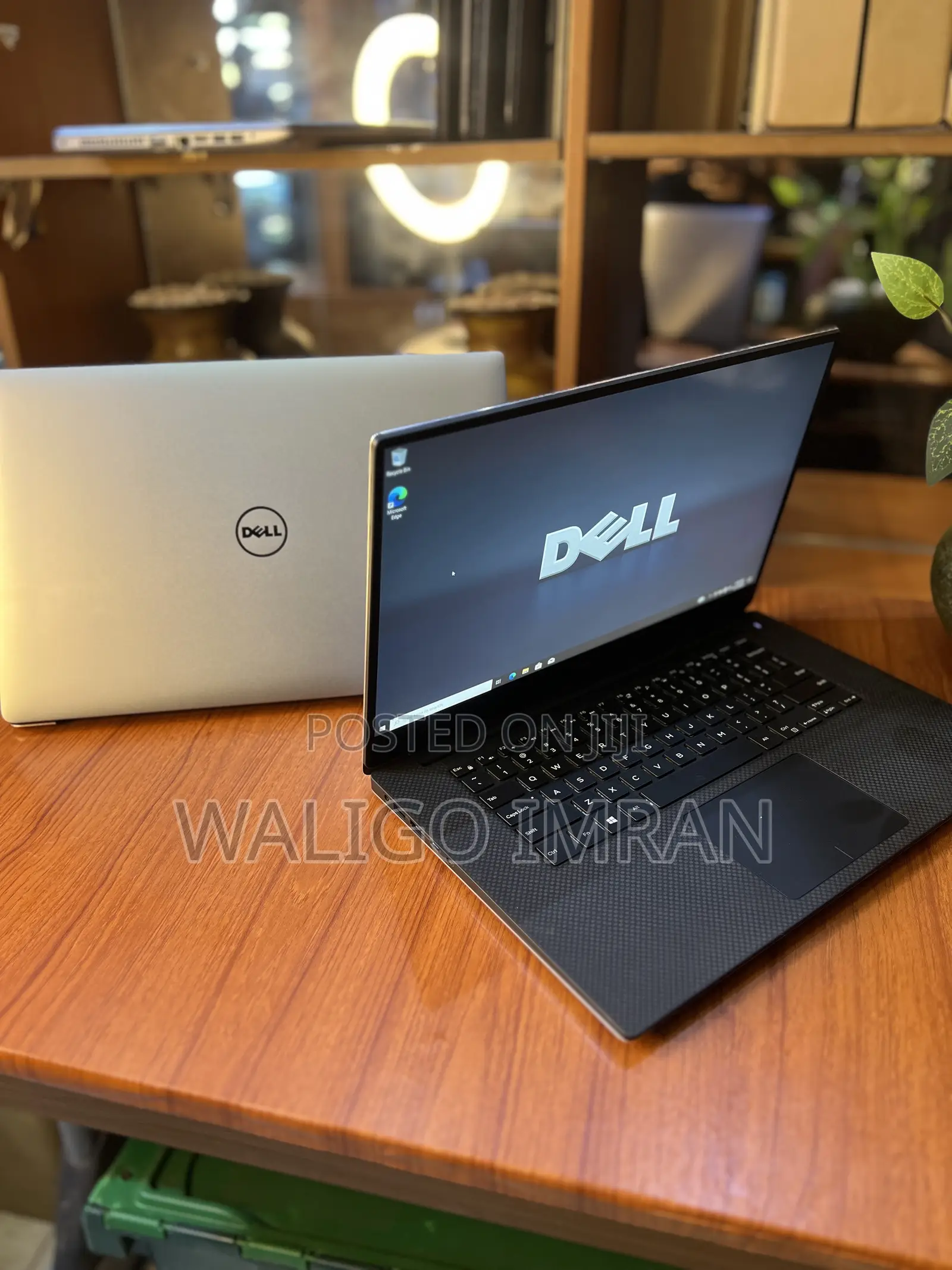 Laptop Dell Latitude 5530 16GB Intel Core Ultra 9 SSD 256GB