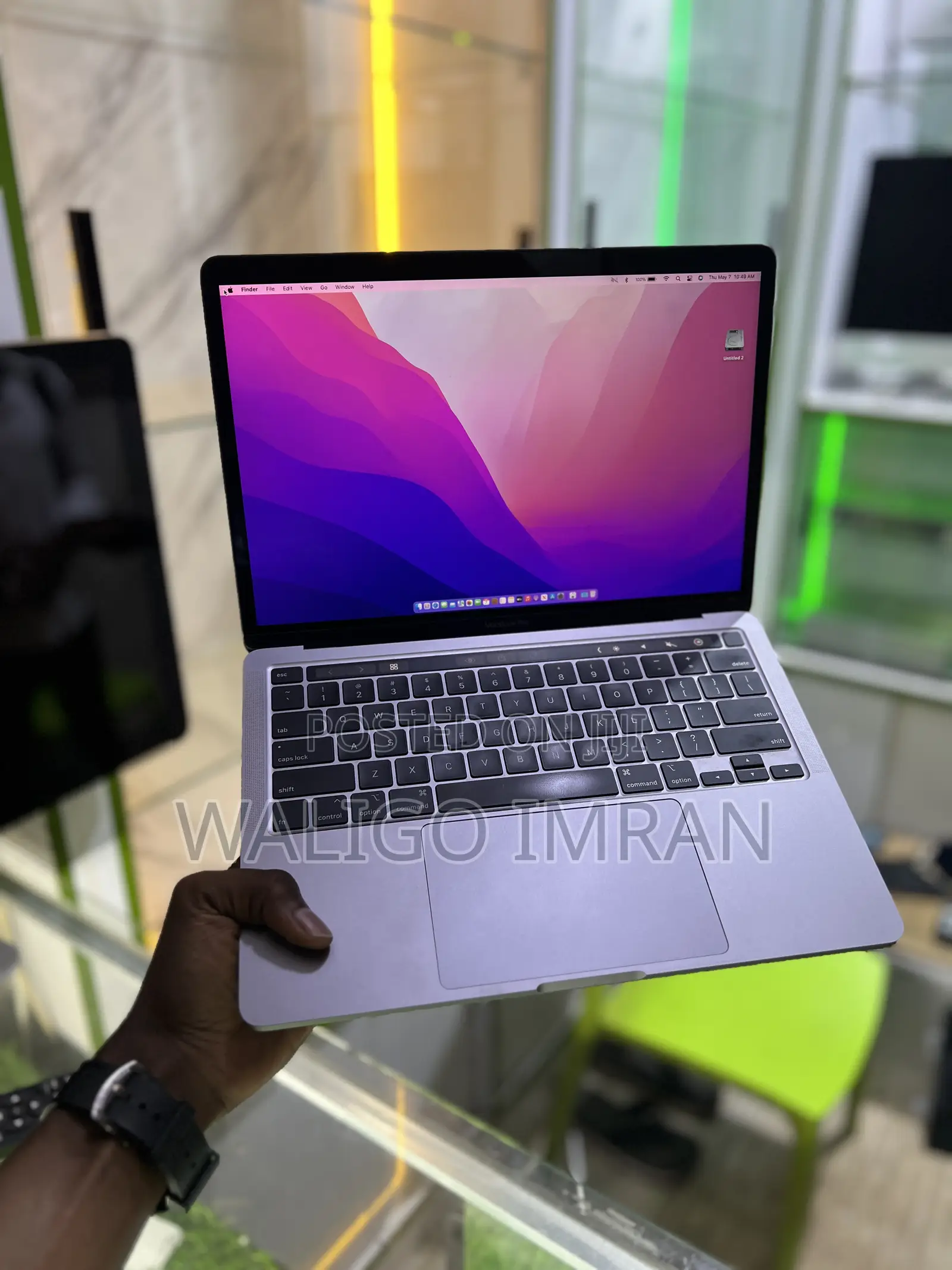 Laptop Apple MacBook Pro 2020 16GB Intel Core i7 SSD 512GB