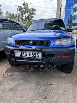Toyota RAV4 1999 Blue