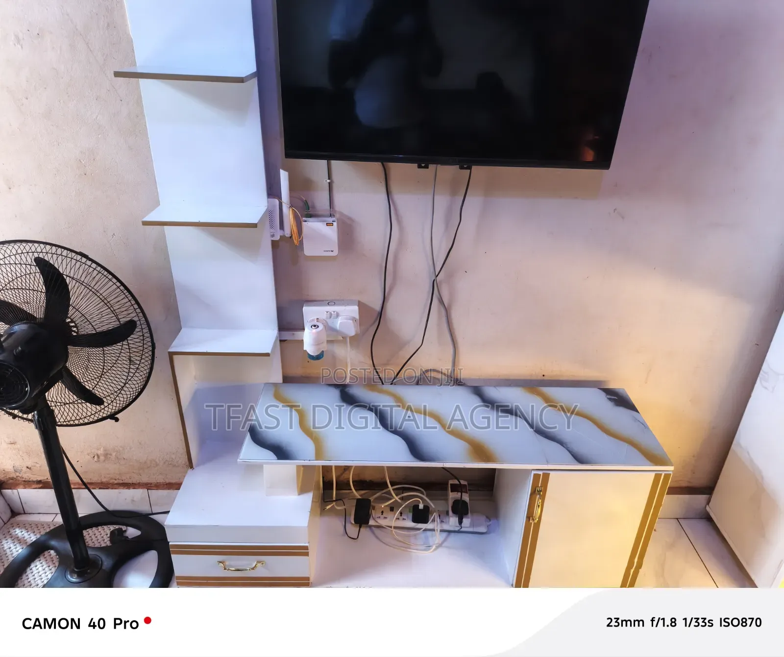 Tv Stand in Good Condition