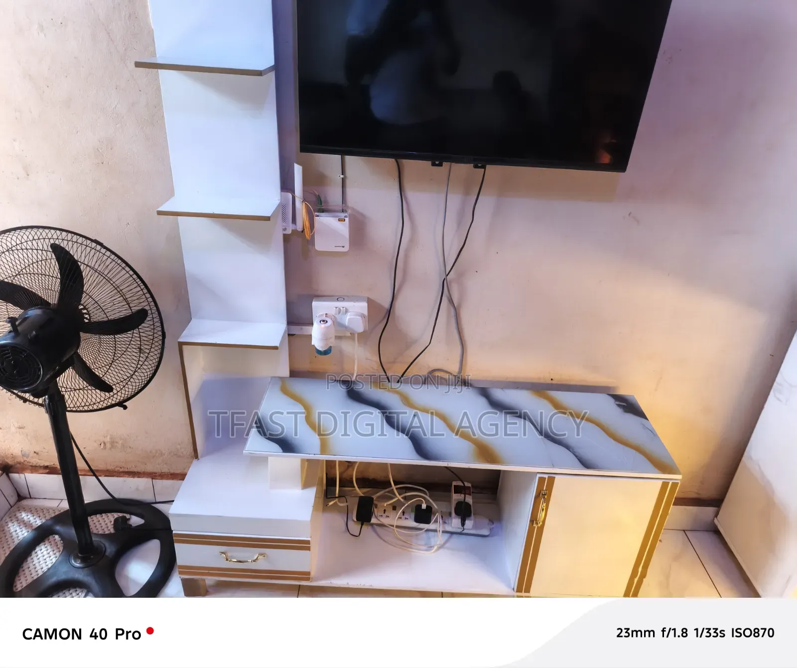Tv Stand in Good Condition