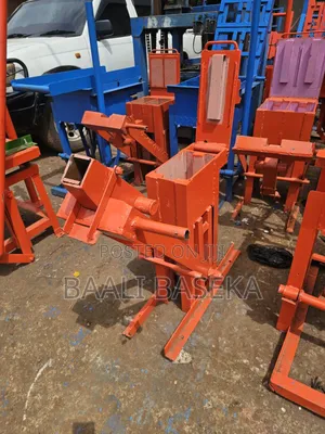 Standard Interlocking Brick Machine/Leading Production