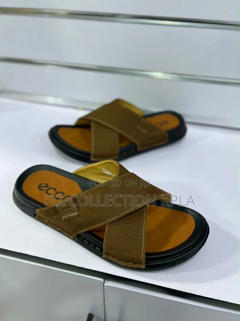 Ecco Canyonstride Sandal Brown