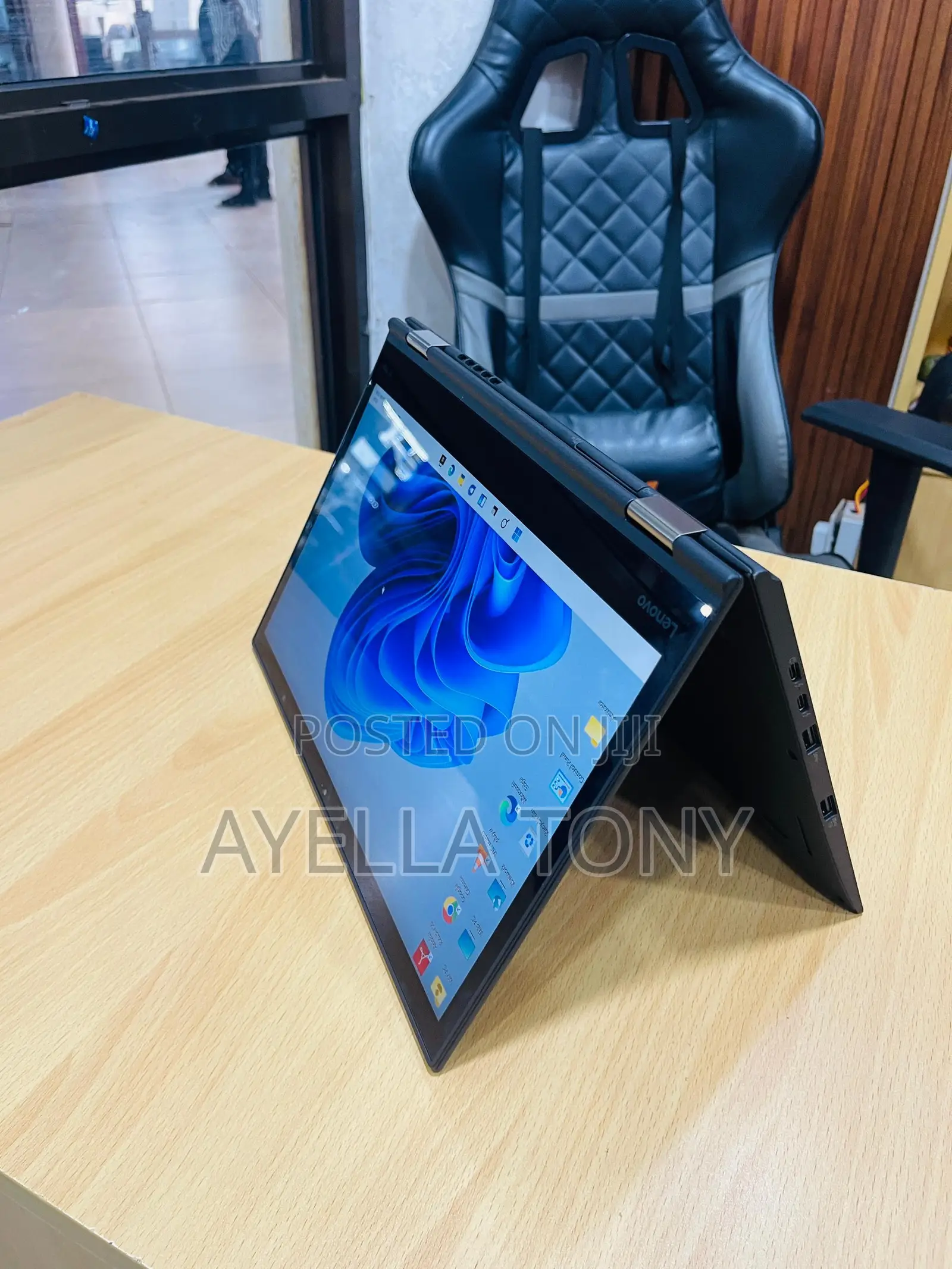 New Laptop Lenovo ThinkPad X1 Yoga 8GB Intel Core i5 SSD 256GB