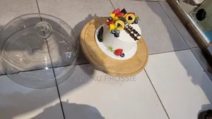 Rotating Cake Stand