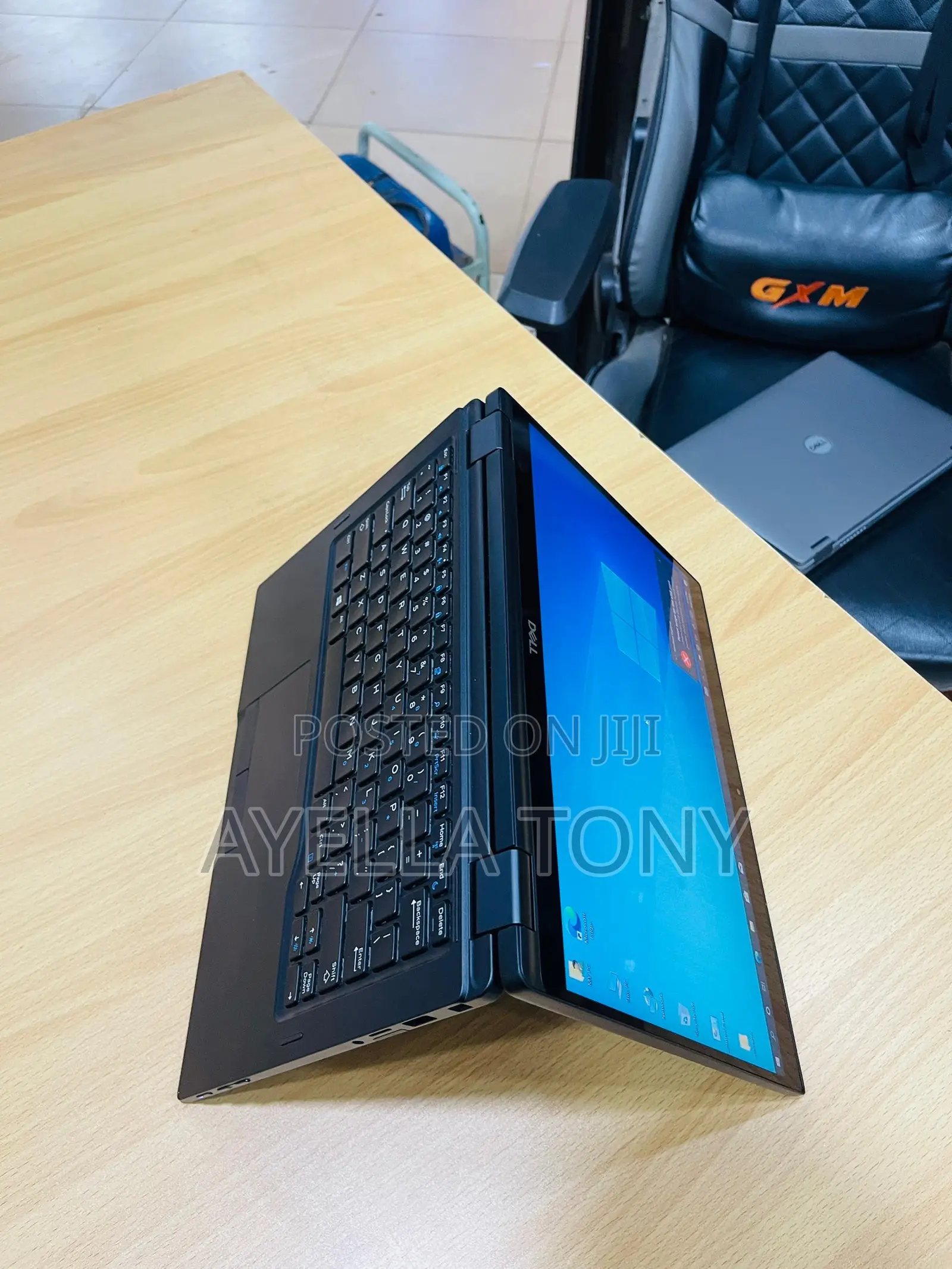 New Laptop Dell Latitude 7390 8GB Intel Core i5 SSD 256GB