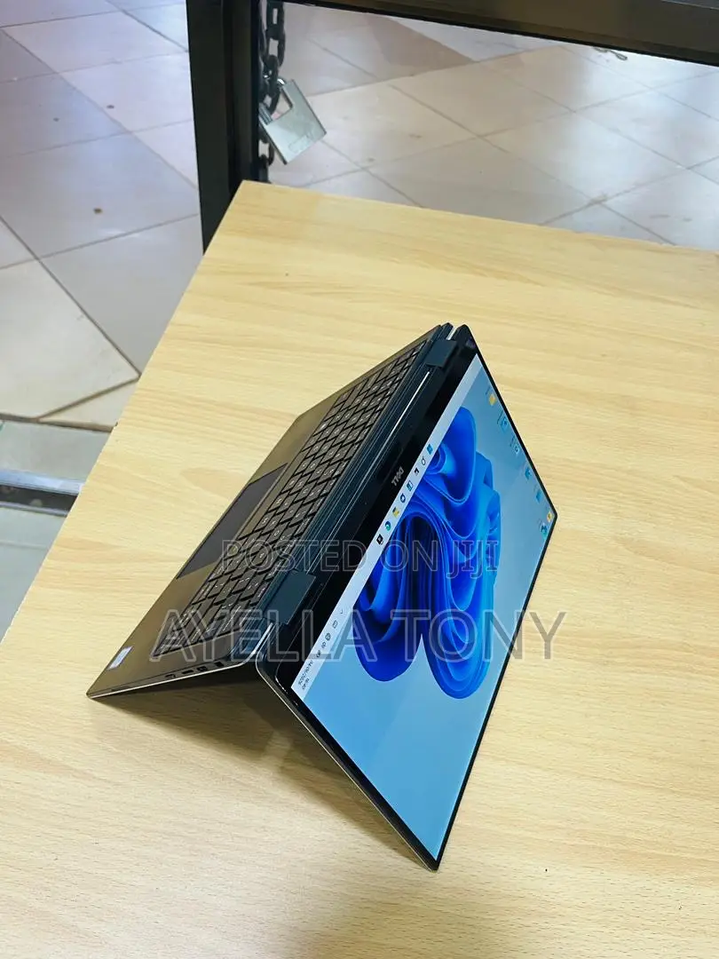 New Laptop Dell XPS 13 9365 8GB Intel Core i7 SSD 256GB