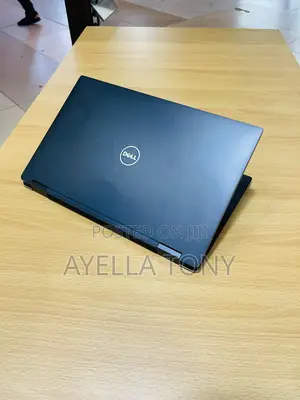 New Laptop Dell XPS 13 9365 8GB Intel Core i7 SSD 256GB
