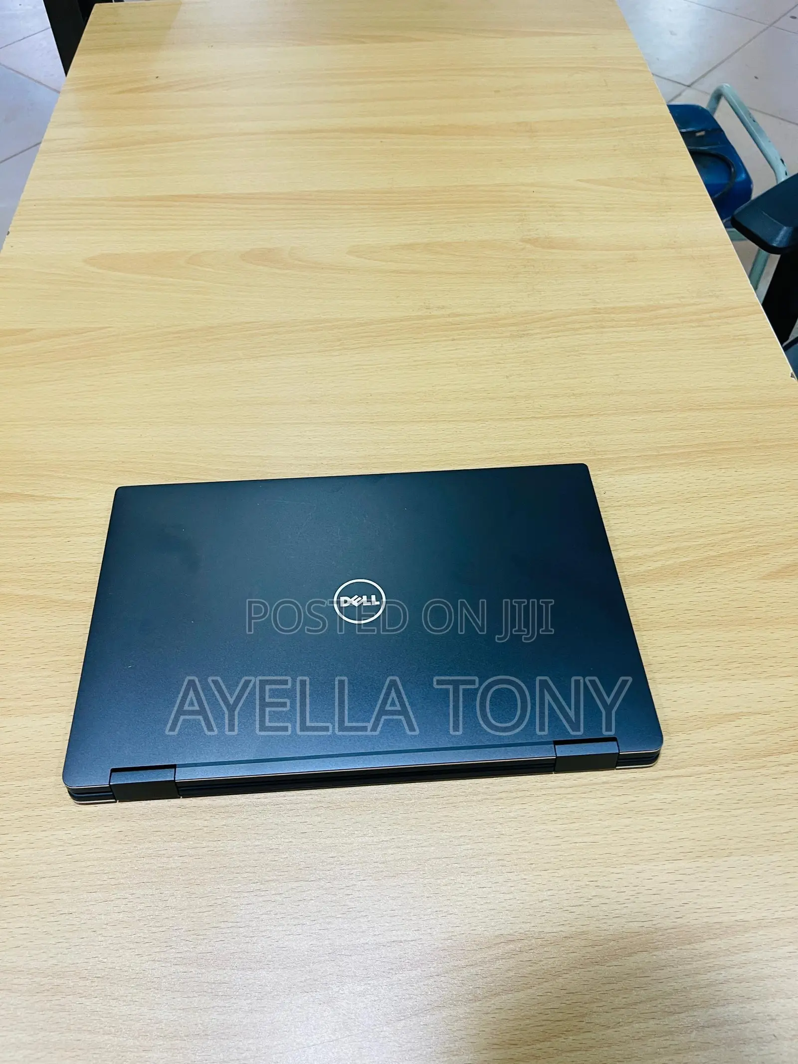 New Laptop Dell XPS 13 9365 8GB Intel Core i7 SSD 256GB
