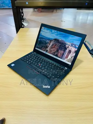 New Laptop Lenovo ThinkPad X280 8GB Intel Core i5 SSD 256GB