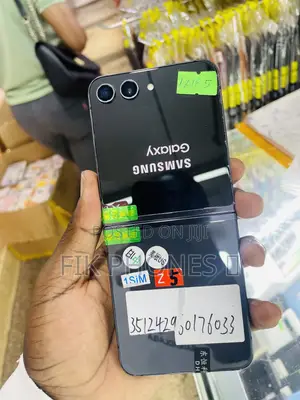 Samsung Galaxy Z Flip 5 256 GB Black