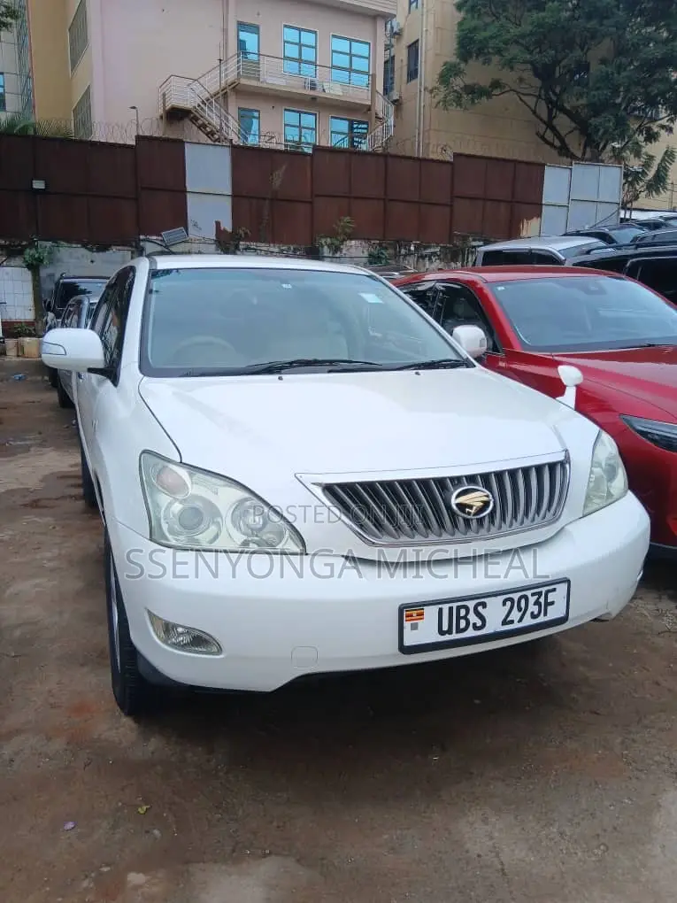 Toyota Harrier 2010 White