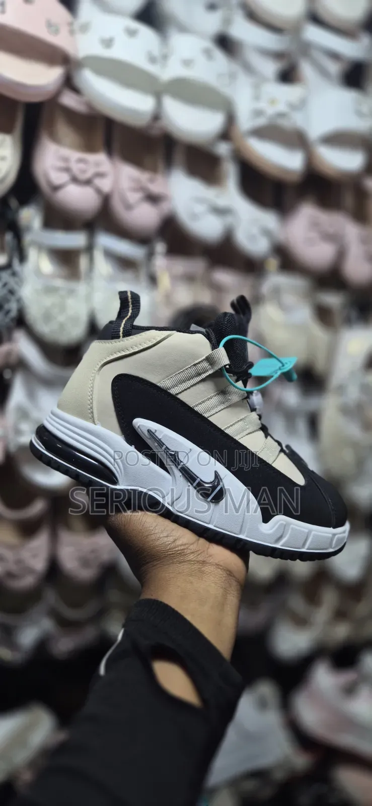 Nike Air Max Penny 1 Basketball Sneaker