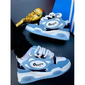 Trendy Chunky Sole Sneakers