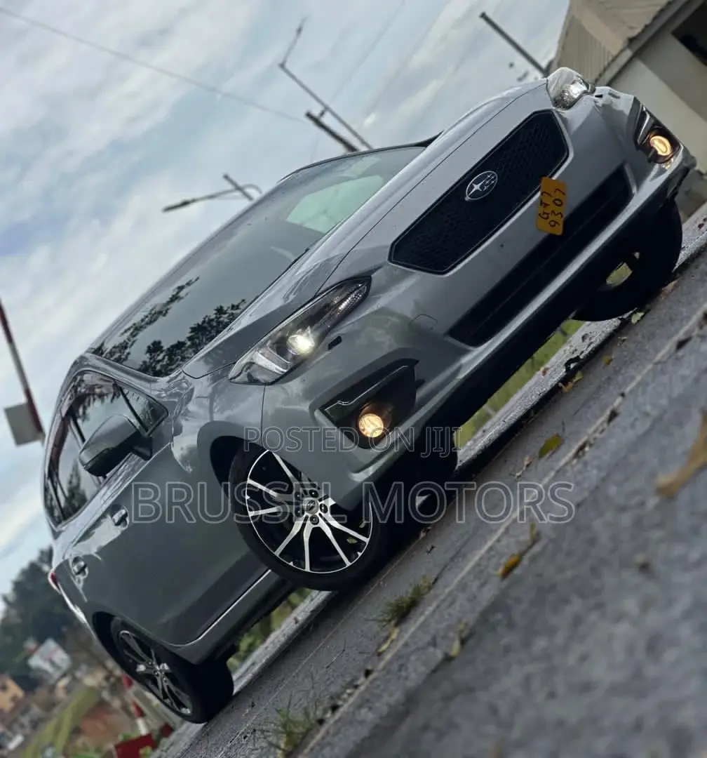 Subaru Impreza 2.0i Premium AWD Hatchback 2017 Silver