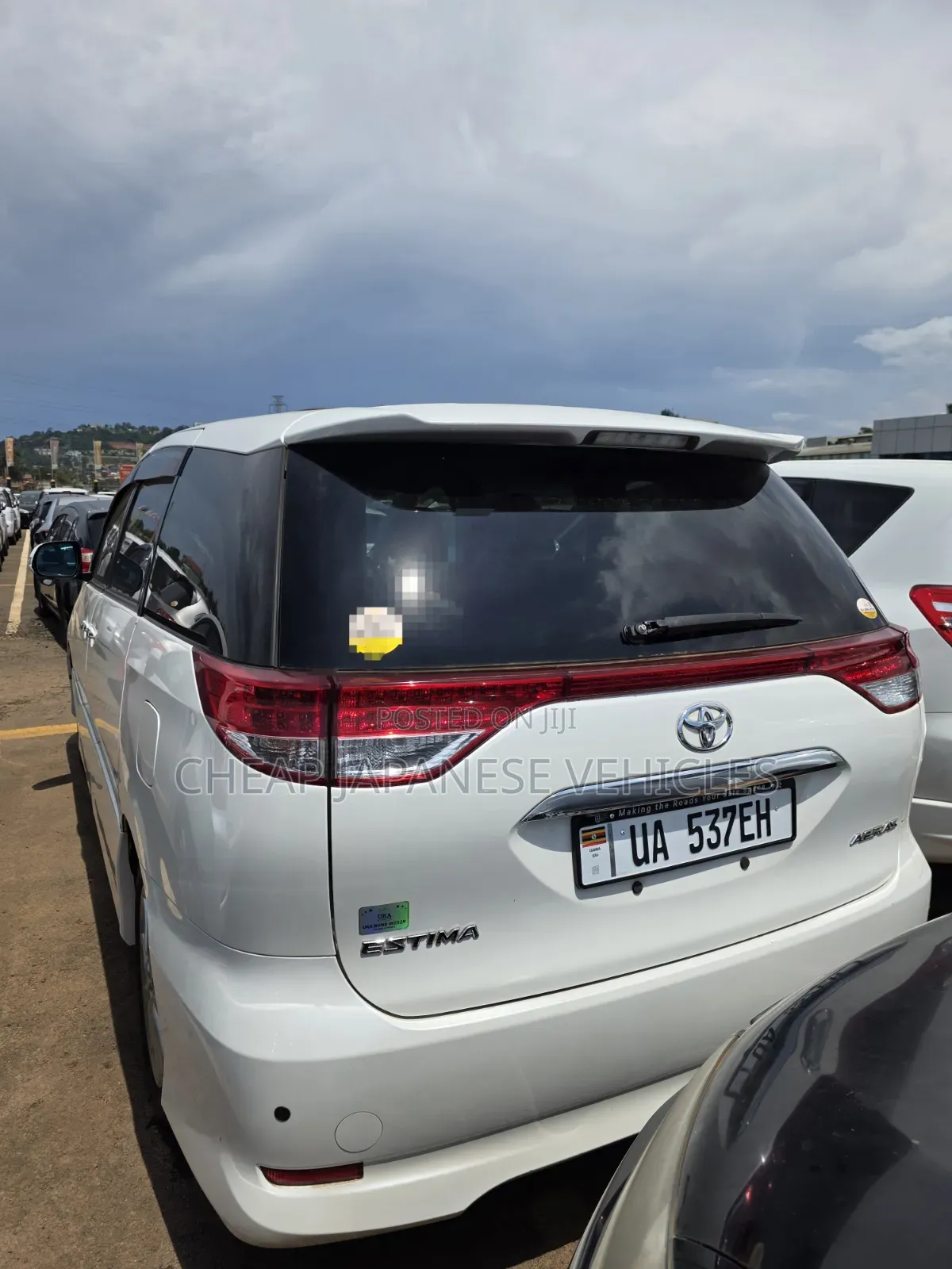 Toyota Estima 2012 White