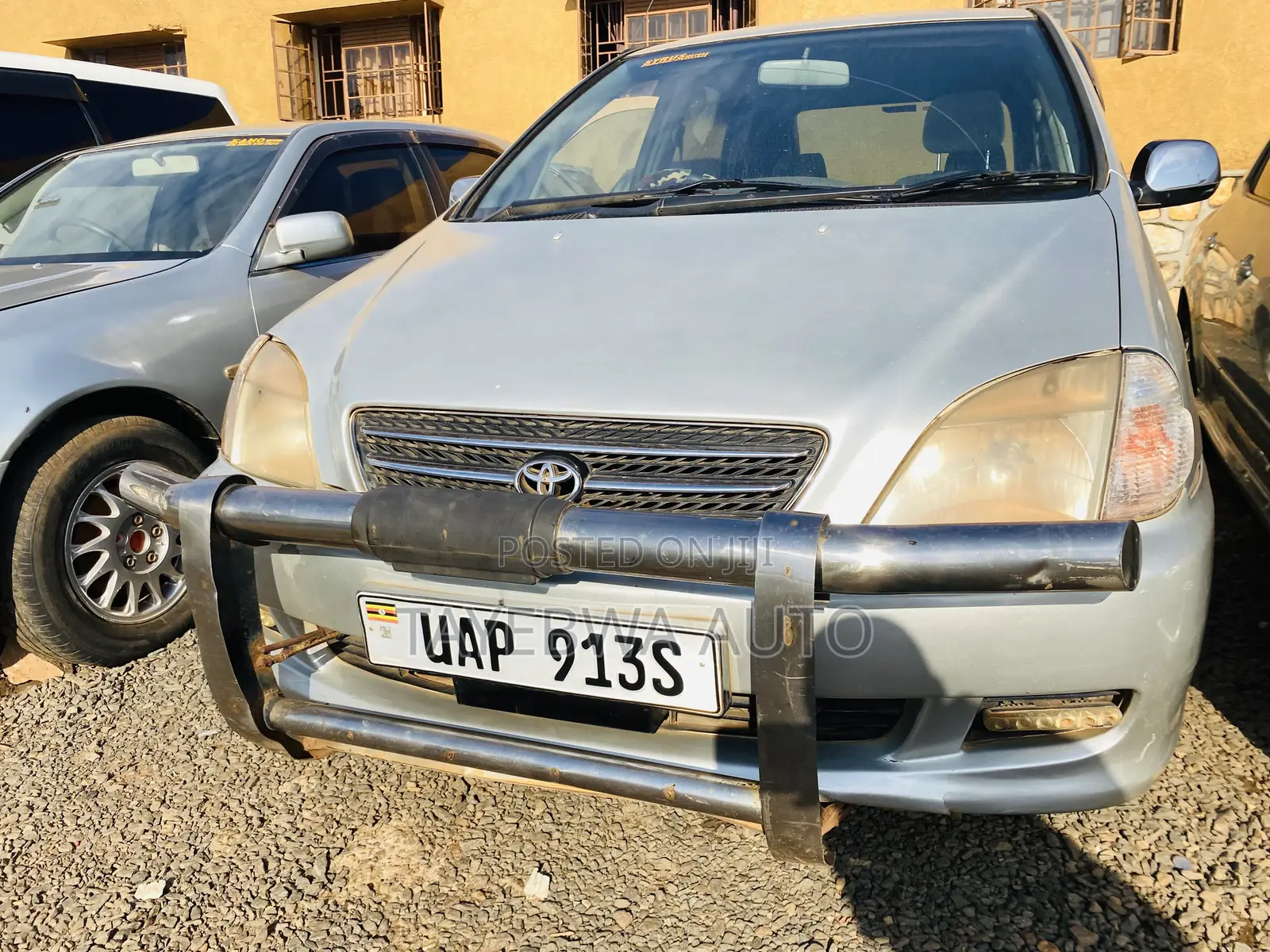 Toyota Nadia 2000 Silver