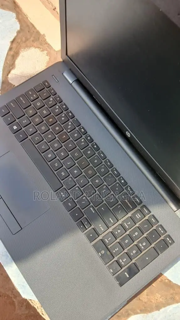 Laptop HP 250 G6 4GB Intel Core i5 SSD 500GB
