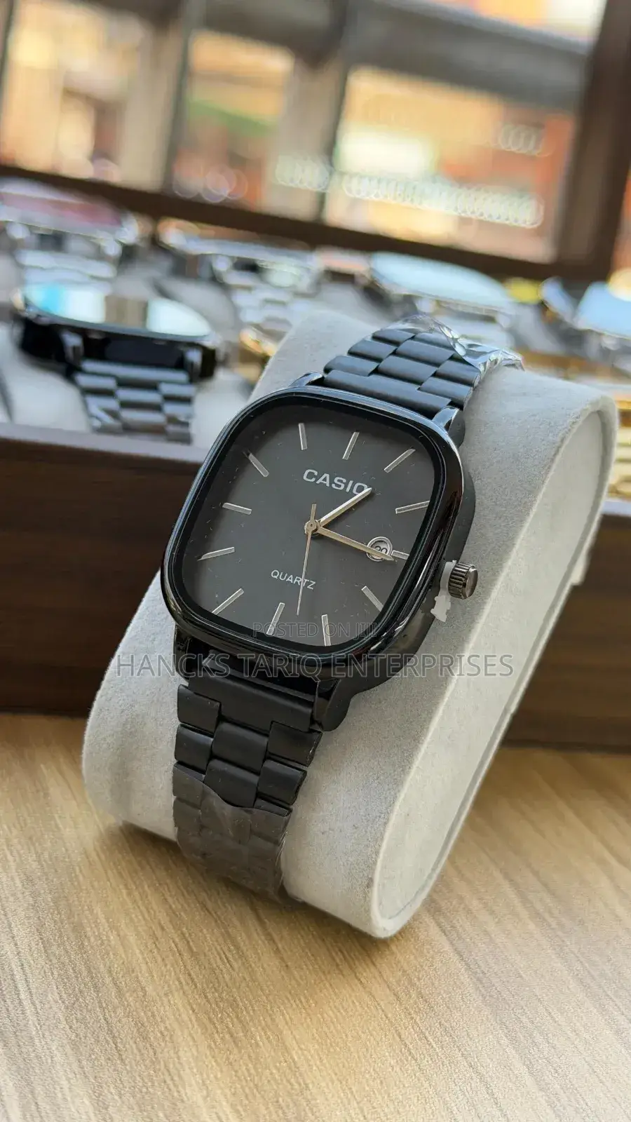 Classic Casio Quartz Wristwatch
