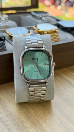 Classic Casio Quartz Wristwatch