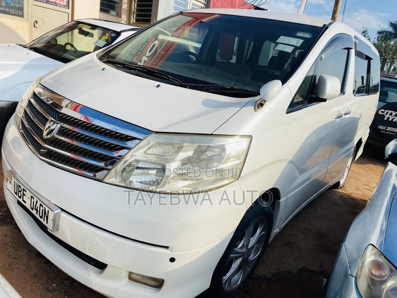 Toyota Alphard 2006