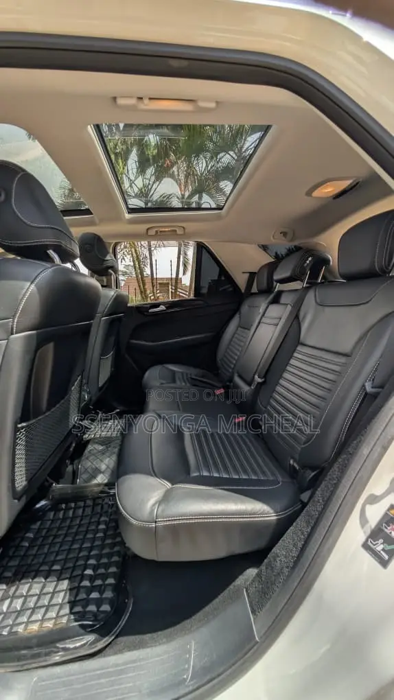 Mercedes-Benz GLE-Class 2018 White