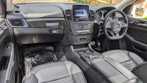 Mercedes-Benz GLE-Class 2018 White