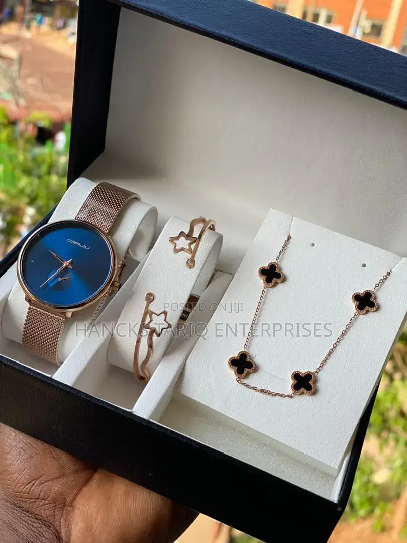 Elegant Women’S Gift Set