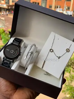 Elegant Women’S Gift Set
